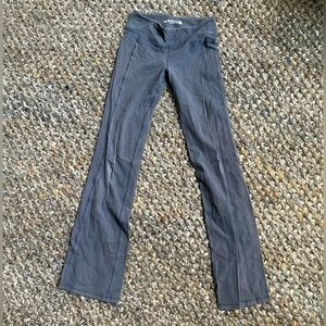 Old Navy Activewear yoga/Pilates/running/gym/lounge/workout pants 💙 Small/tall
